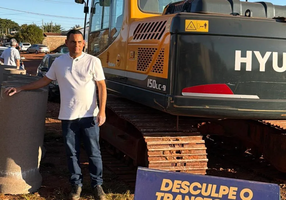 Vereador Wilson Lands celebra conquista histórica para o Jardim das Nações com assinatura da ordem de serviço para pavimentação
